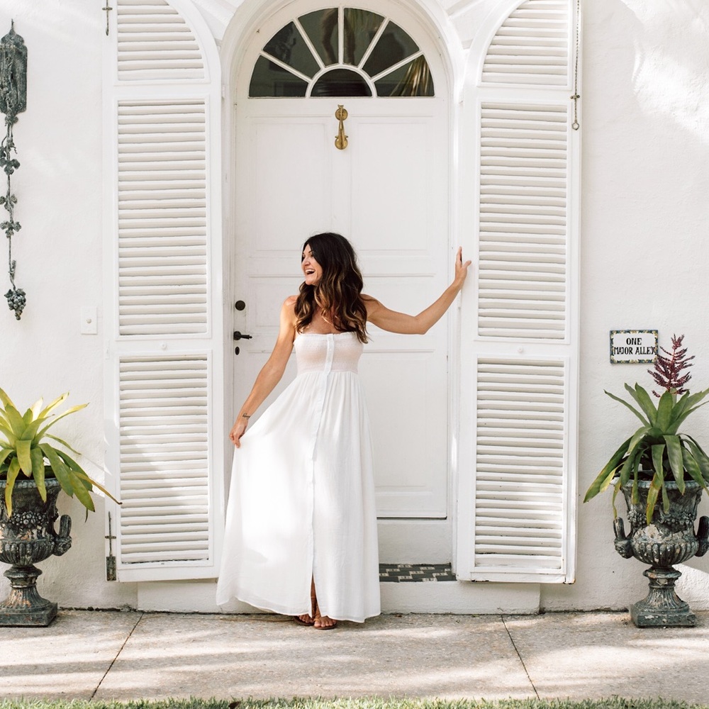 White maxi dress